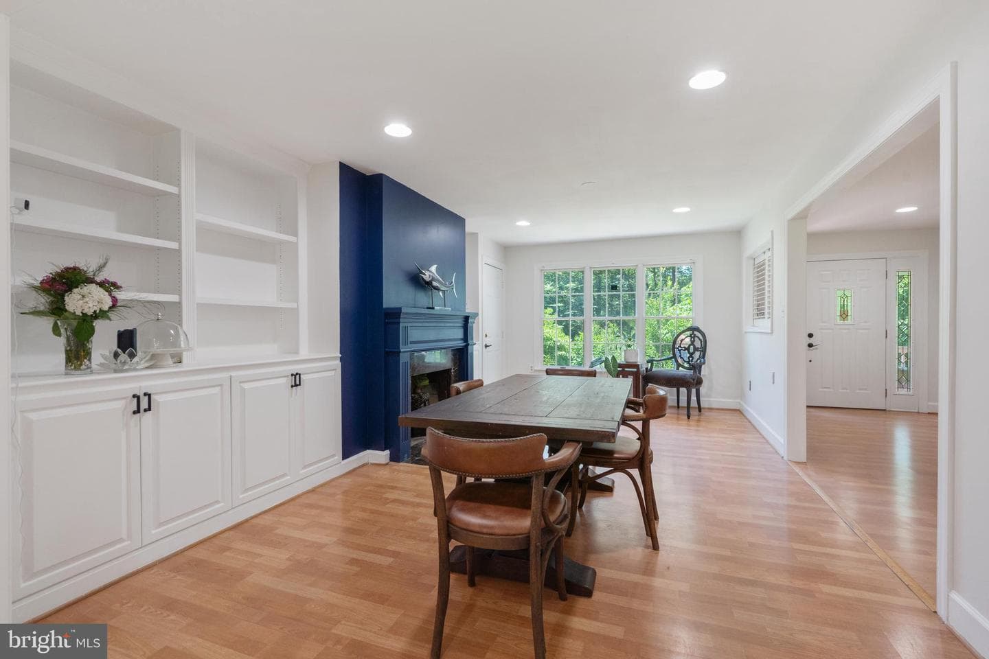 10418 Adel Road photo 9
