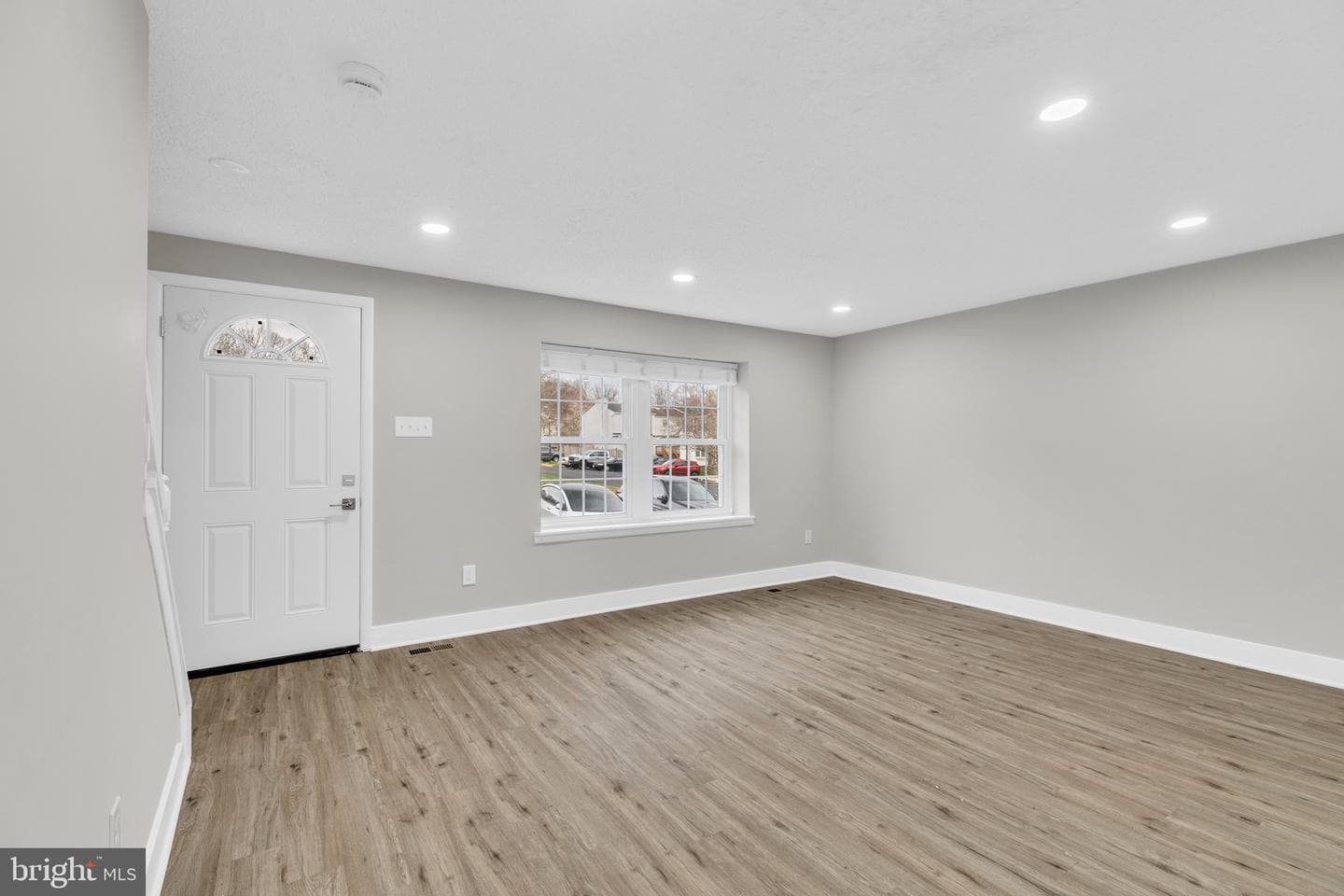 8677 Hickory Ridge Court photo 6