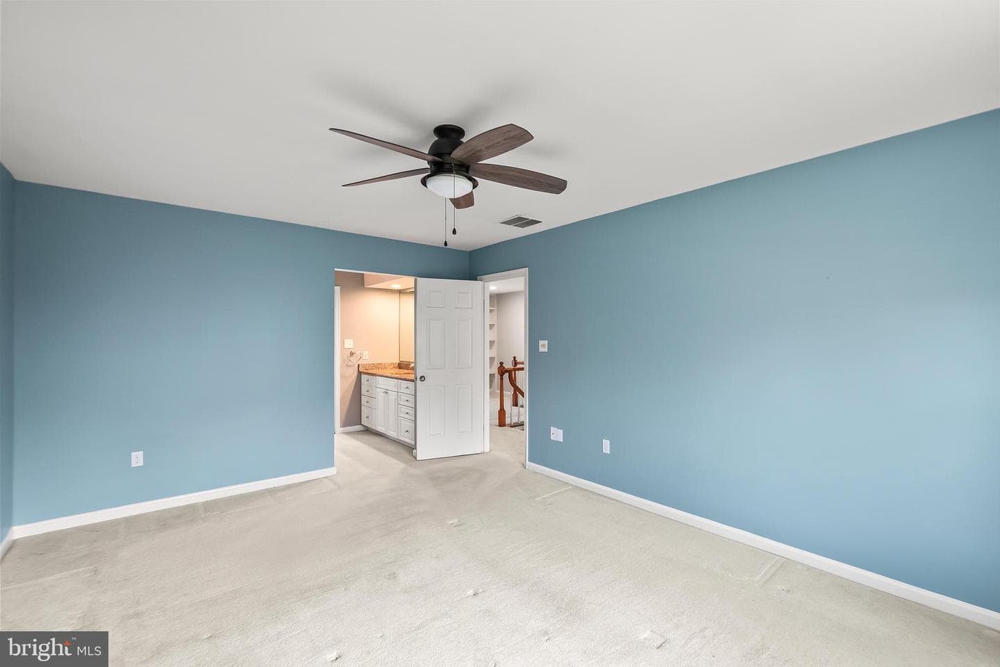 8942 Kenilworth Drive photo 27
