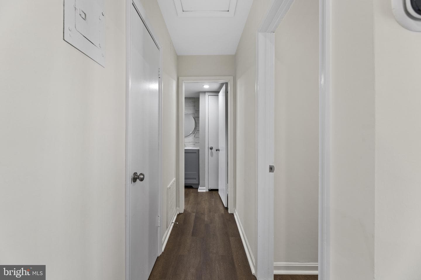 5898 Surrey Hill Place #684 photo 10