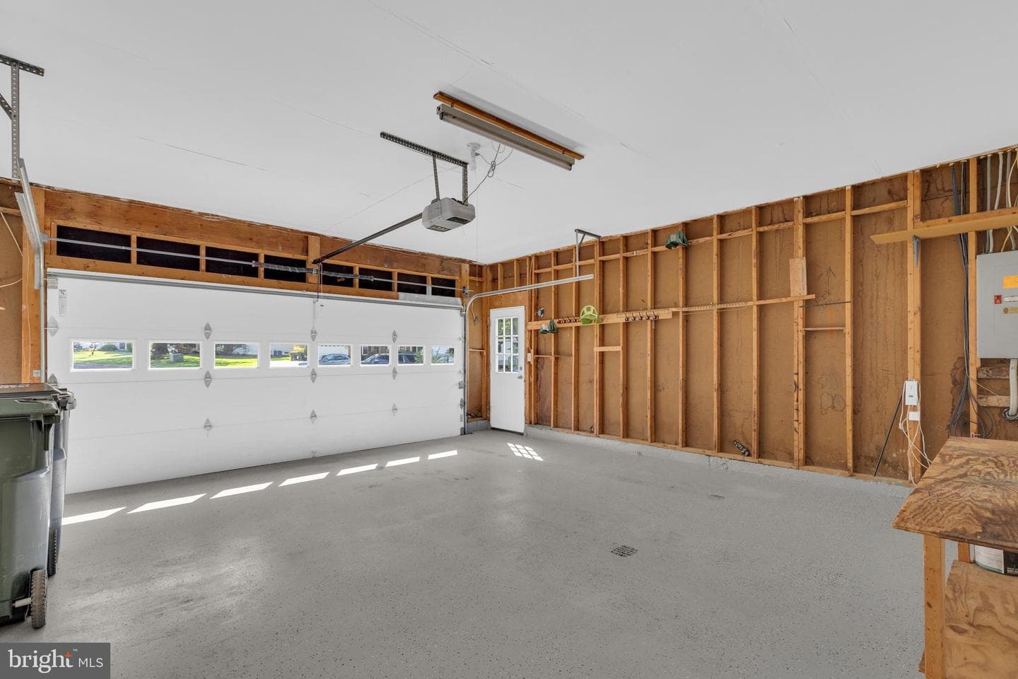 8101 Overlake Court photo 28