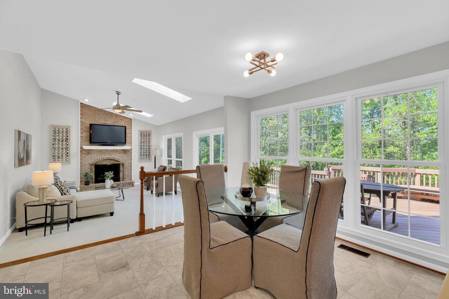 8101 Overlake Court photo 4