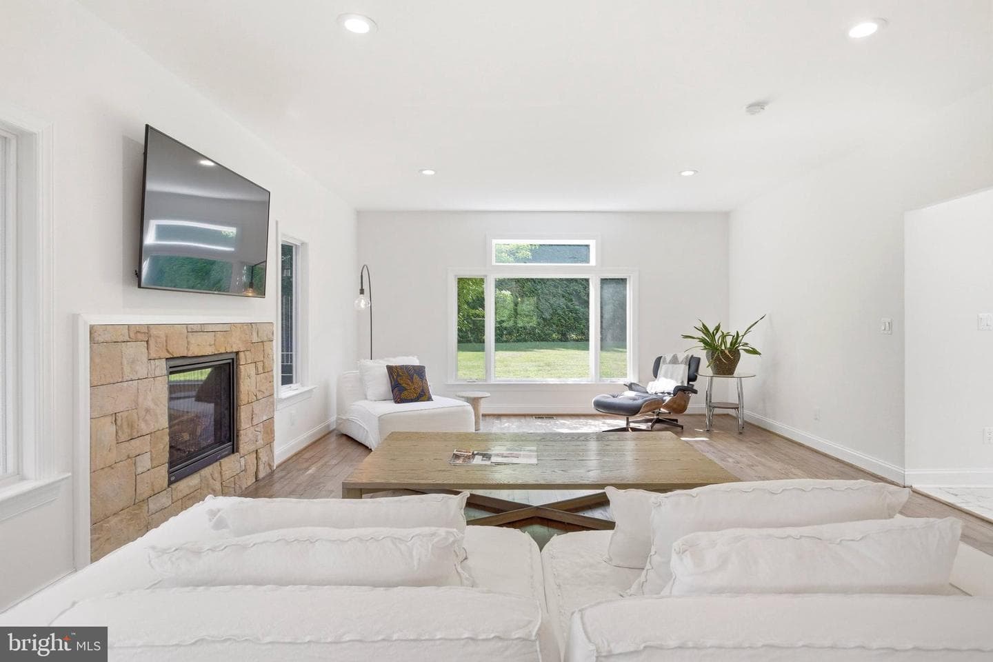 11306 Vale Road photo 4