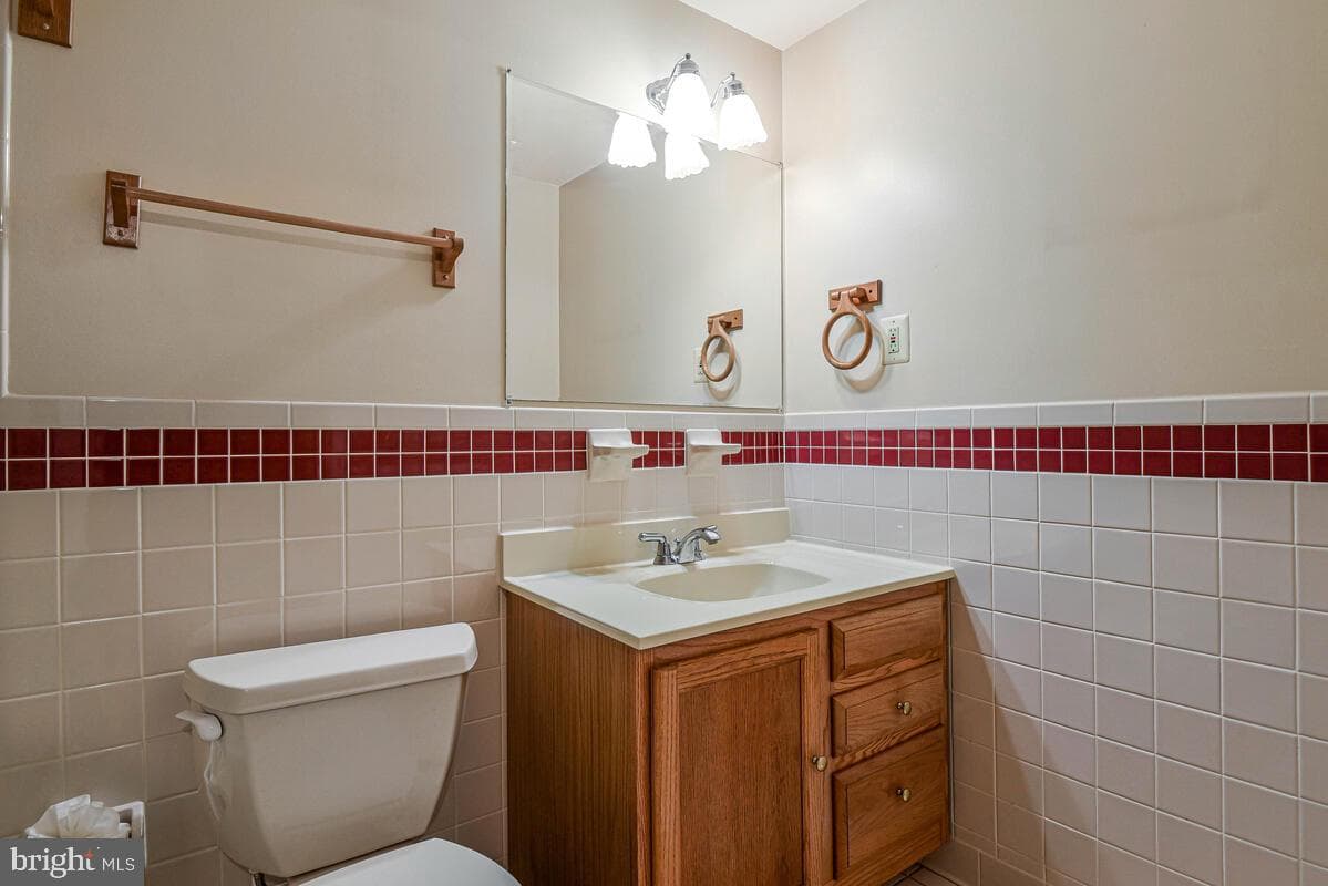 8714 Arley Drive photo 37