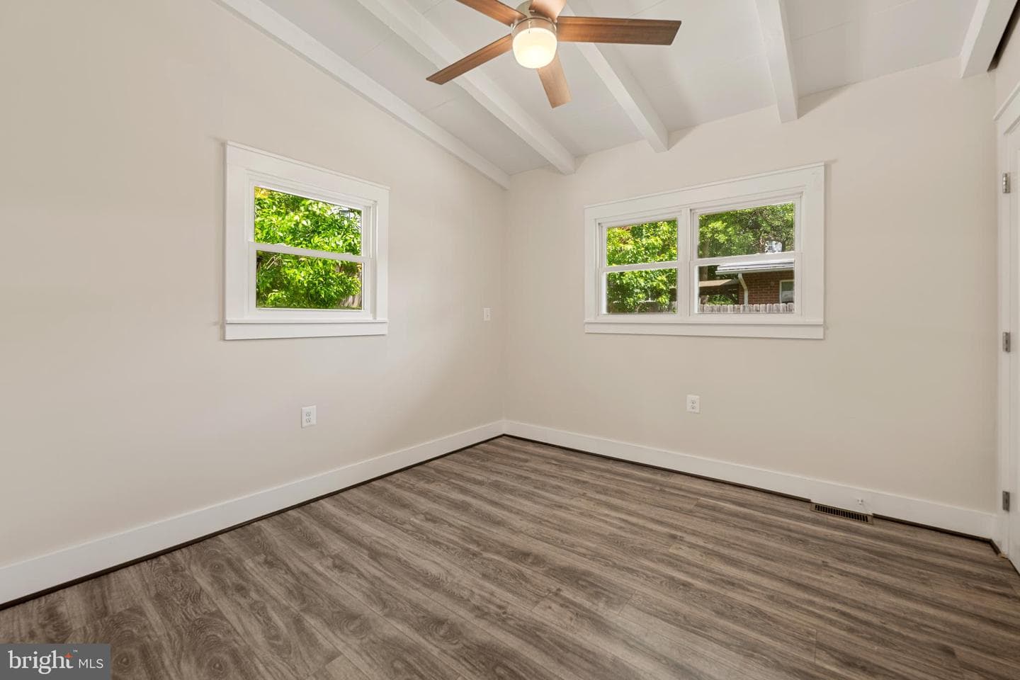 2908 Farmington Drive photo 20