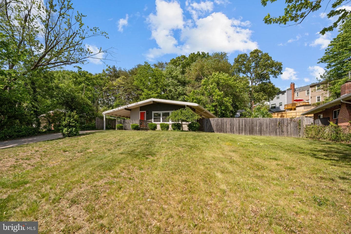 2908 Farmington Drive photo 32
