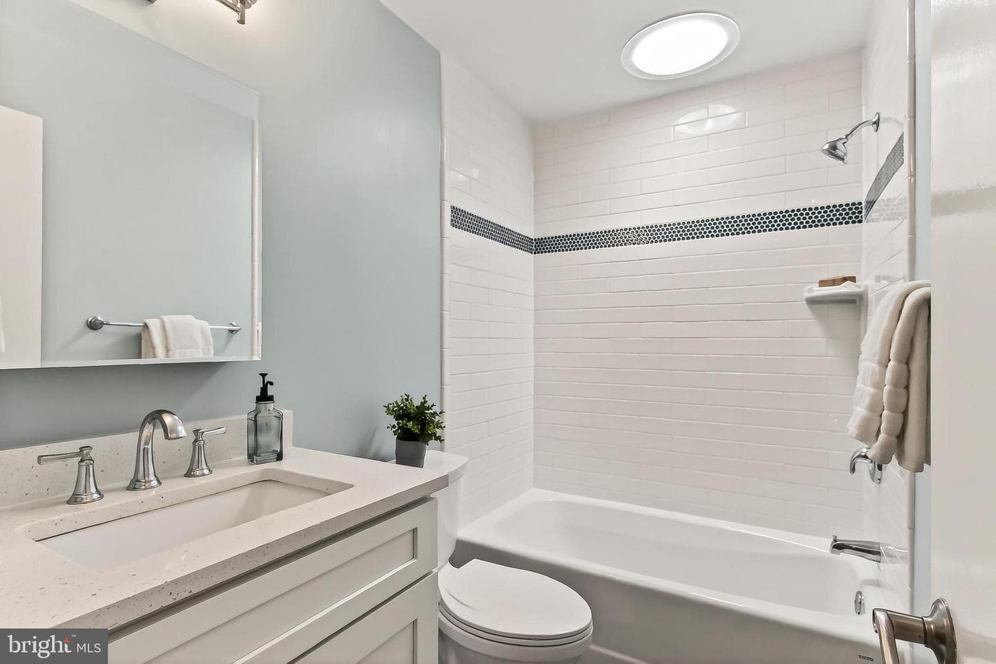 6362 Burton Circle photo 34