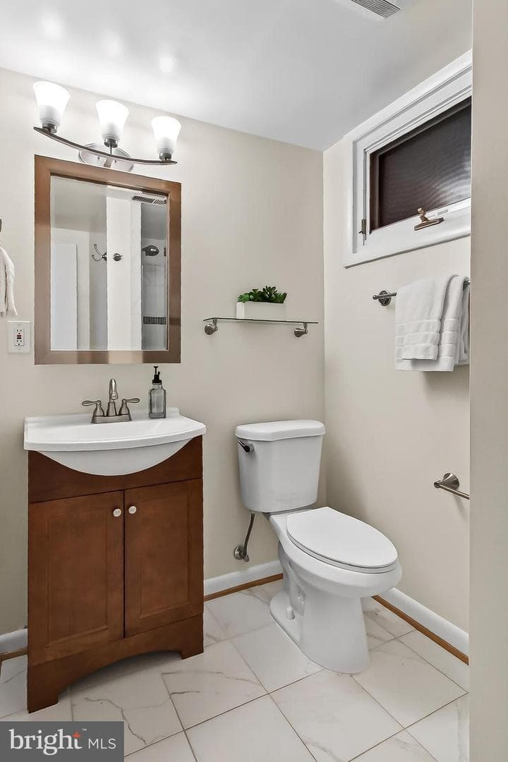 6362 Burton Circle photo 41