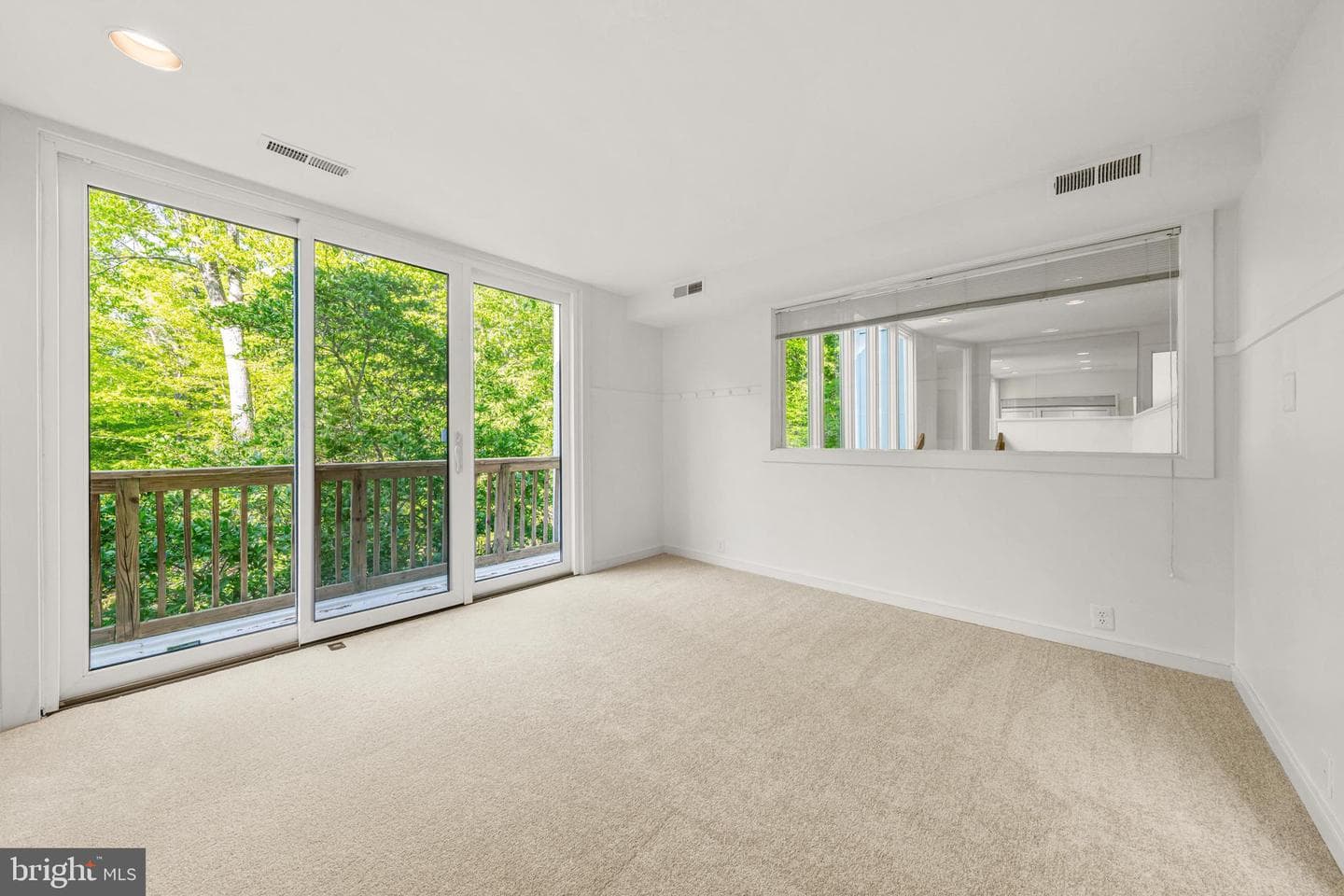125 Eagles Mere Road photo 43