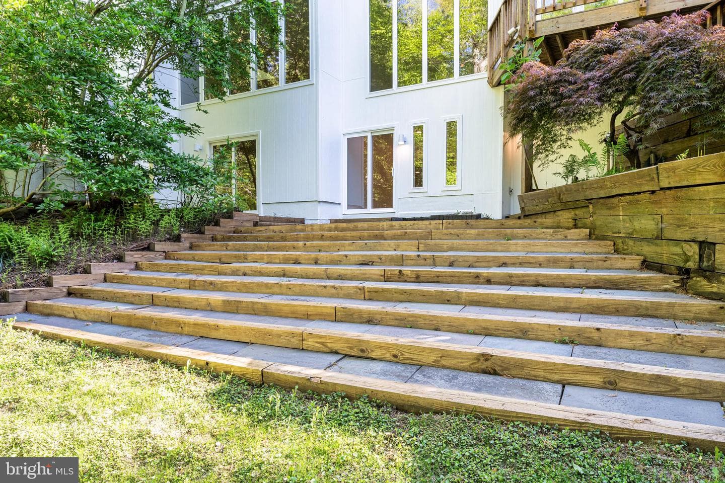 125 Eagles Mere Road photo 50