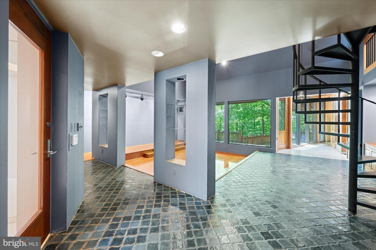 7575 Potomac Fall Road photo 6