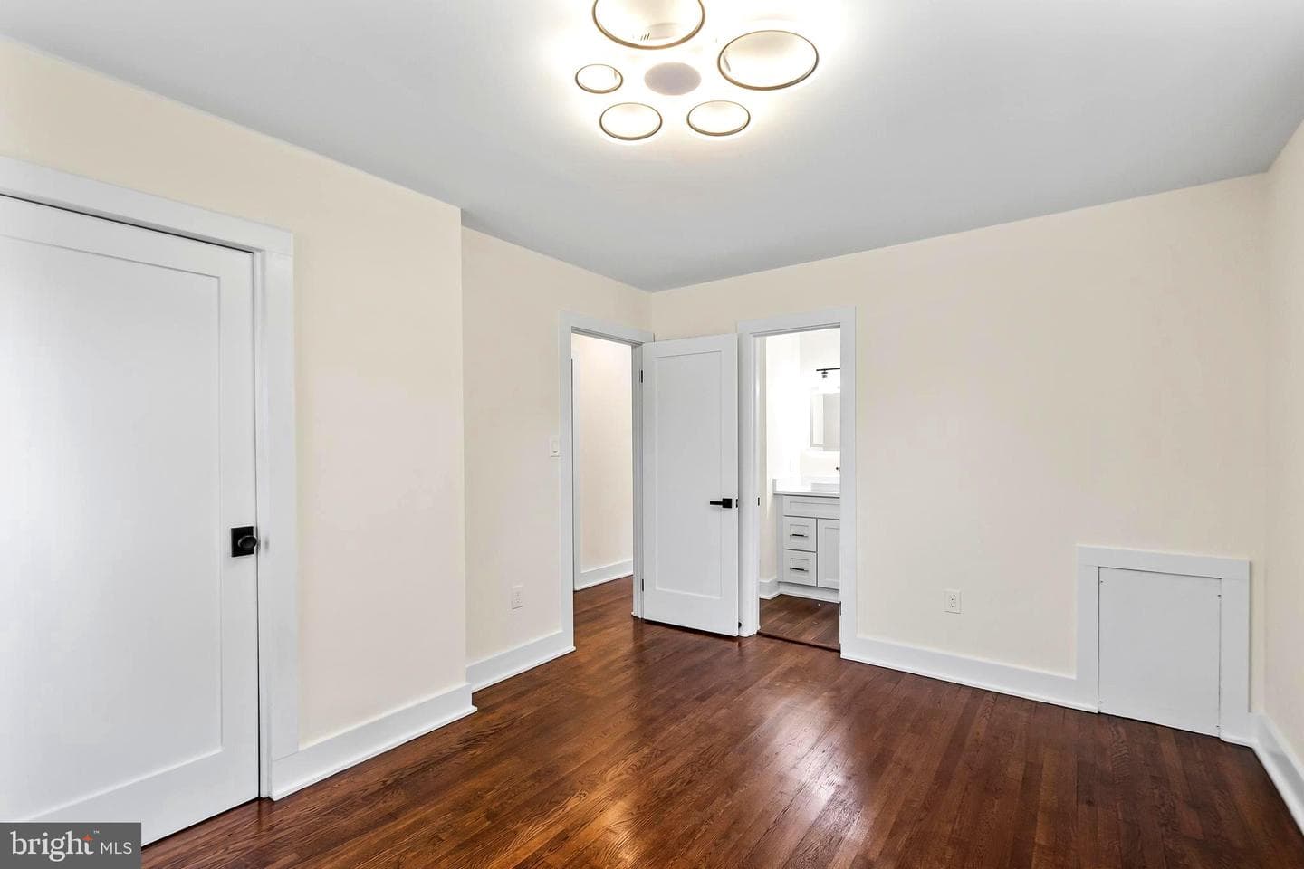 6019 Marilyn Drive photo 22