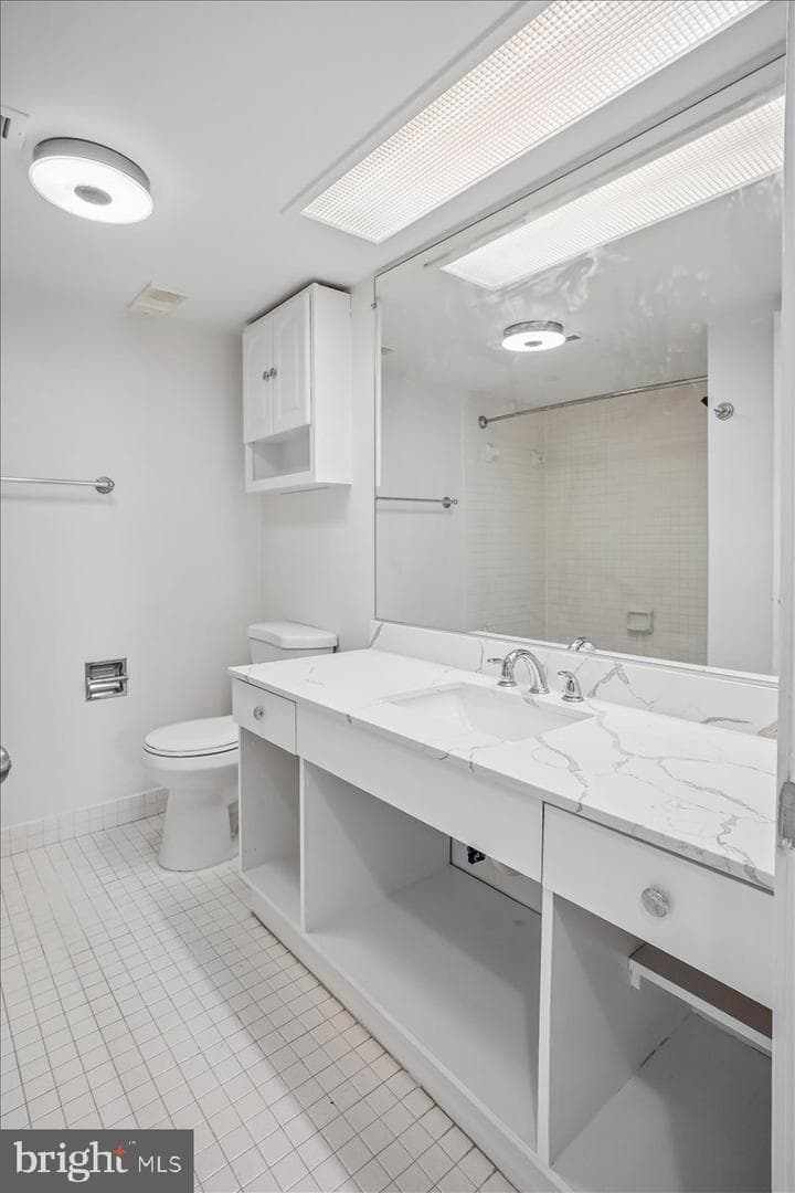 5501 Seminary Road #106s photo 31