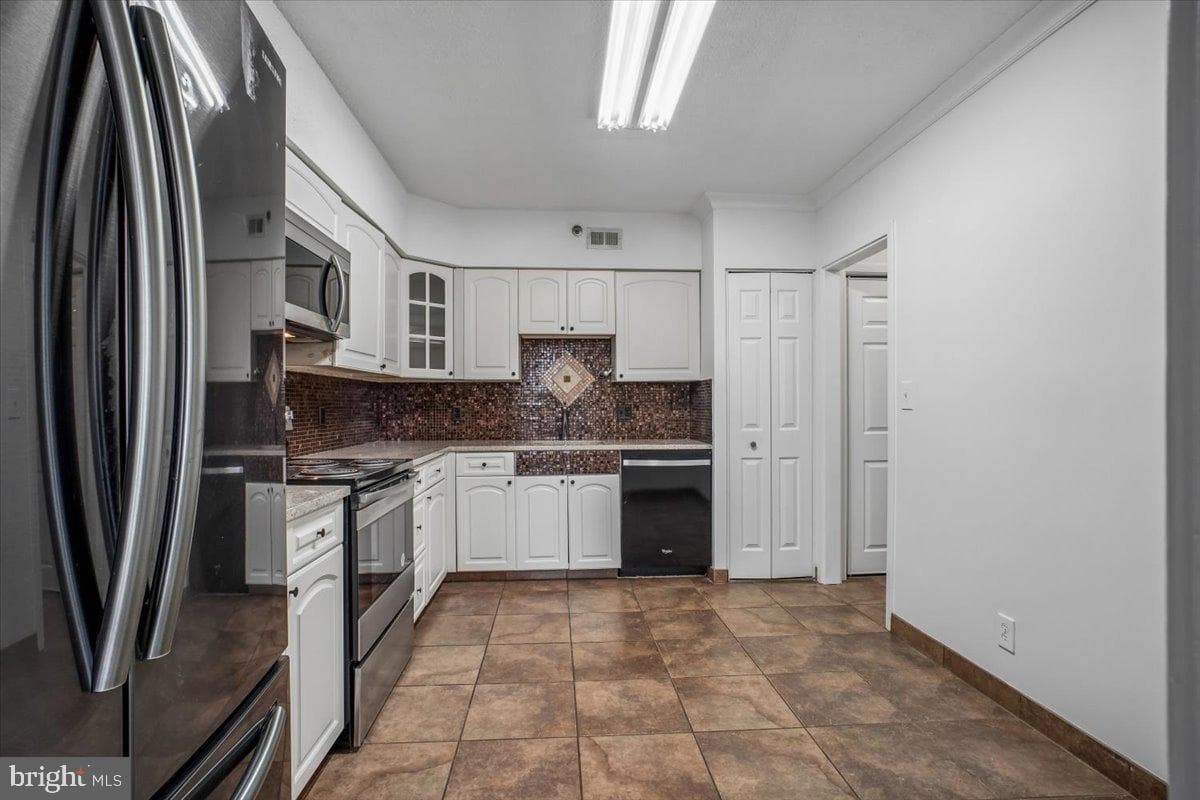 5501 Seminary Road #106s photo 9