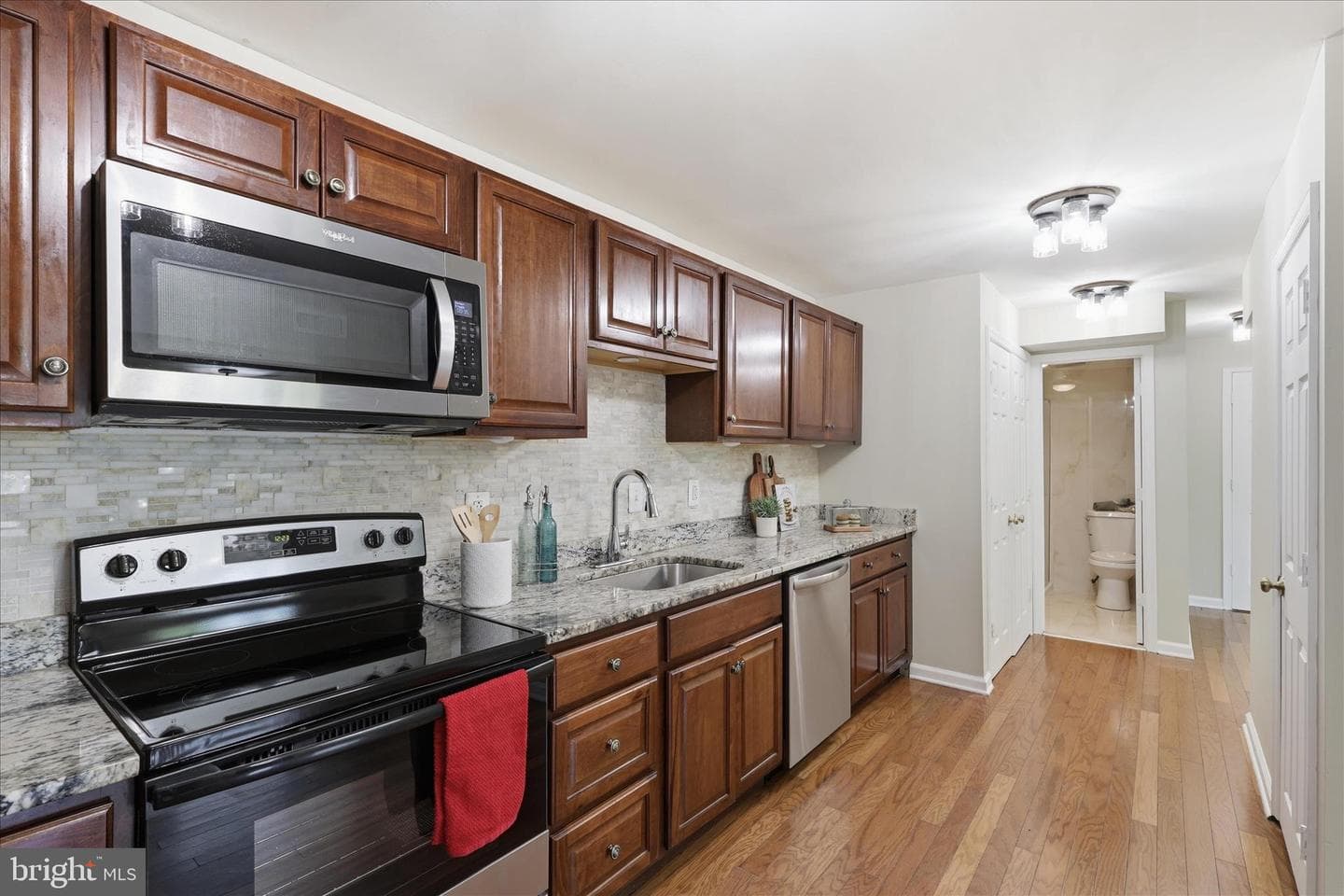 7233 Beverly Park Drive photo 12