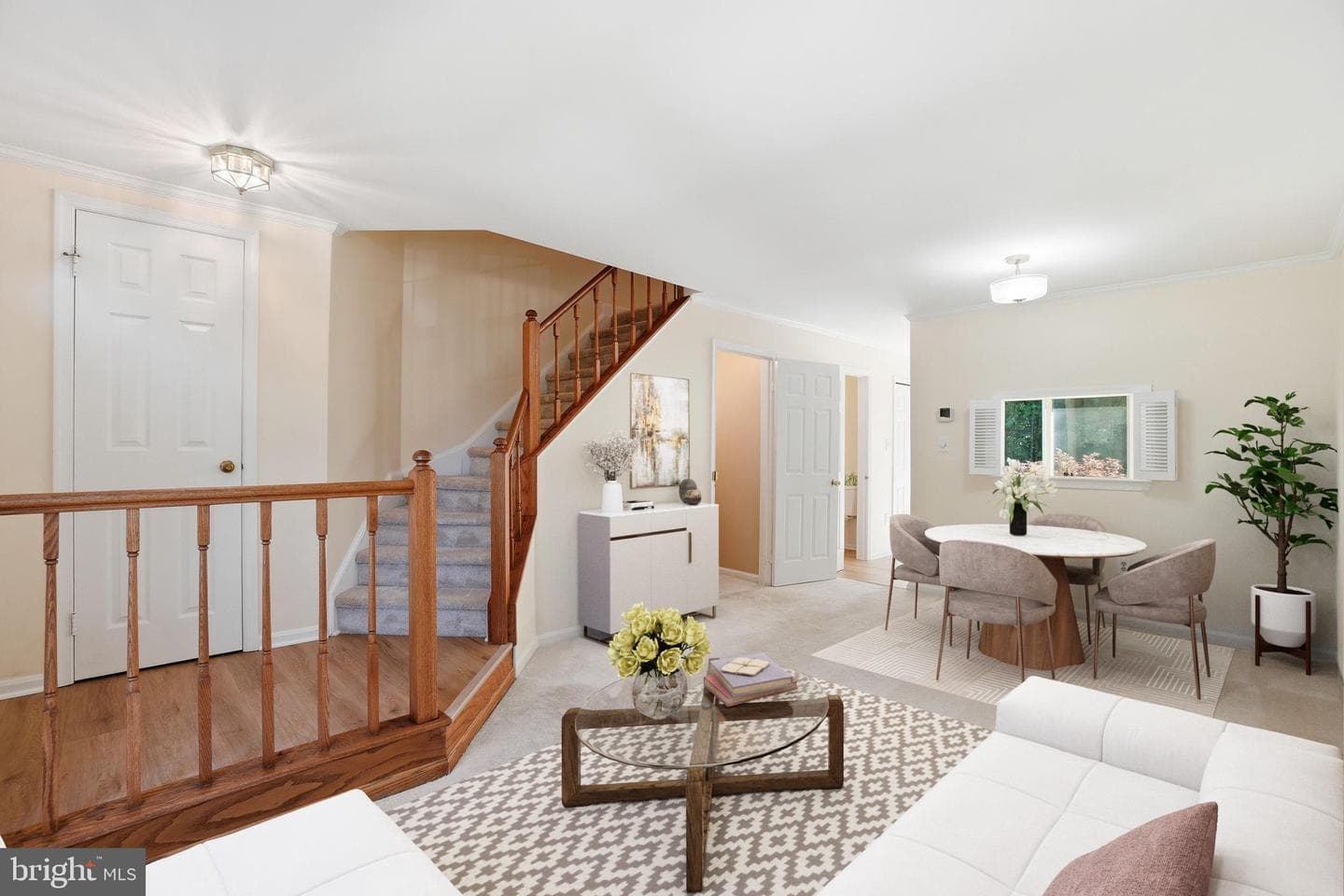 6467 Brick Hearth Court photo 4