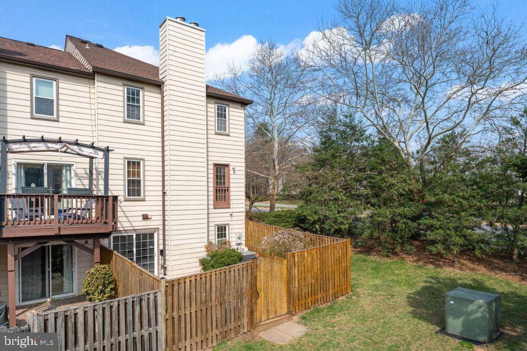 2851 Yarn Court photo 57