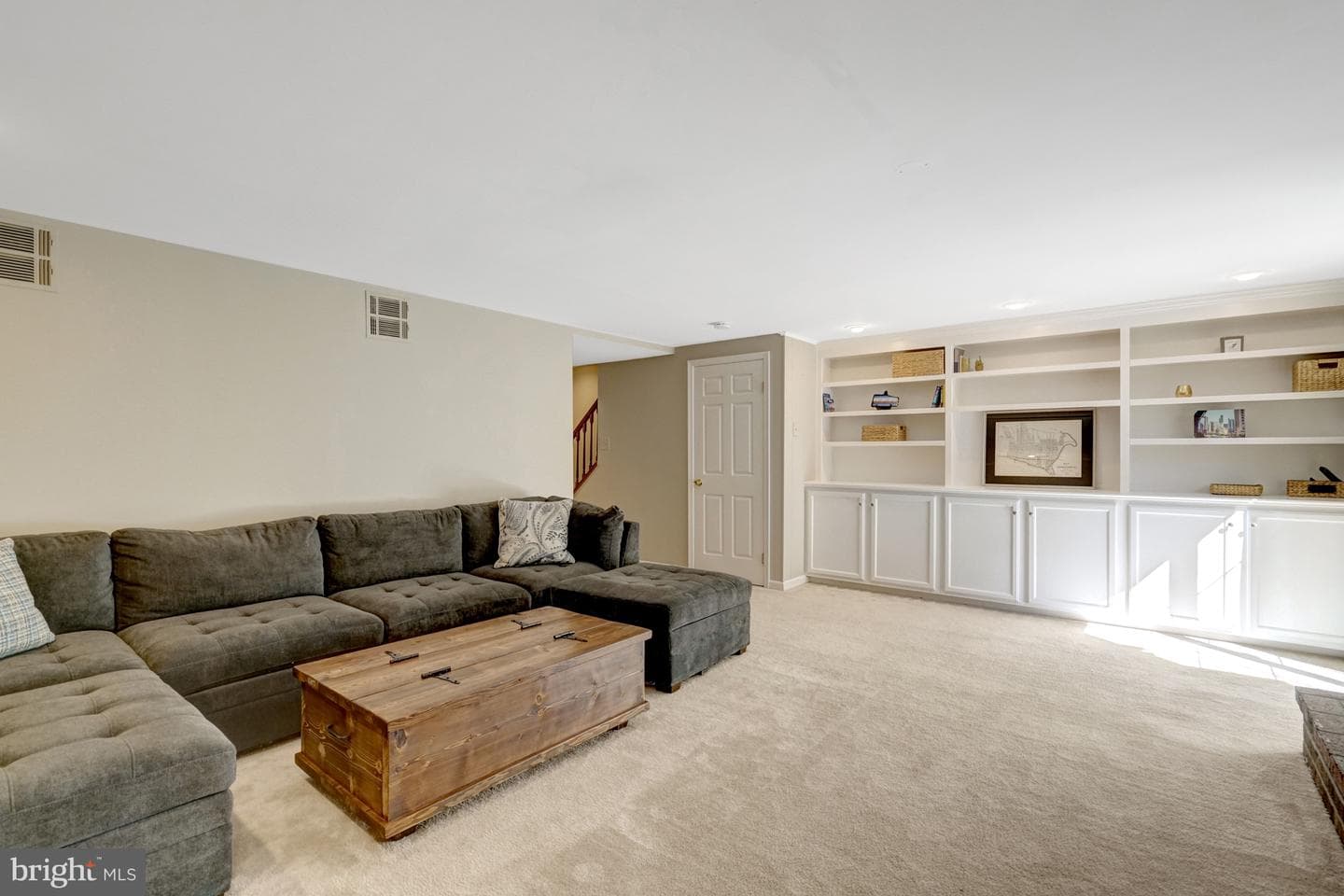 8213 Clifton Farm Court photo 45