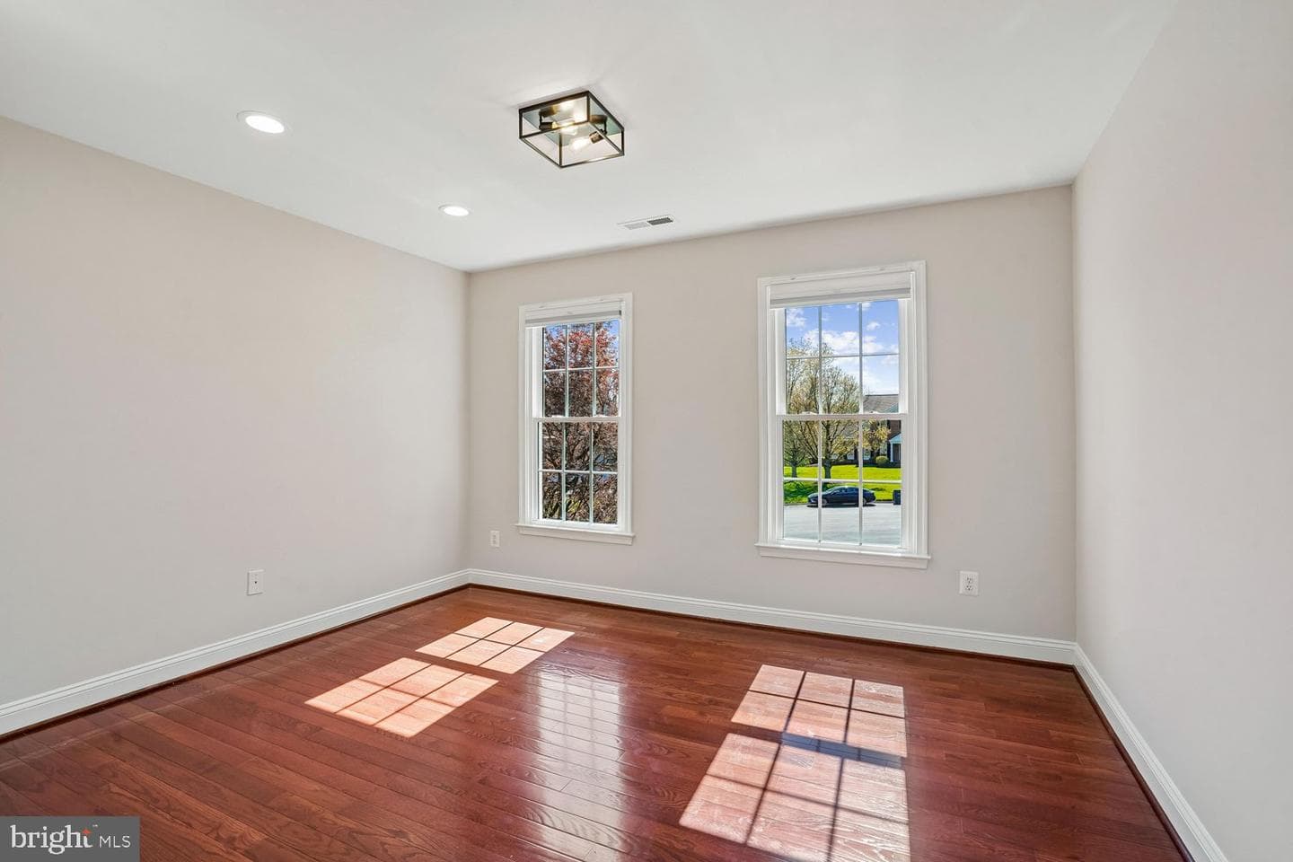 1703 Raleigh Hill Road photo 37