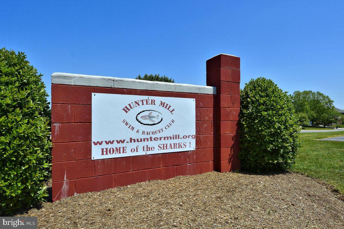 1703 Raleigh Hill Road photo 65