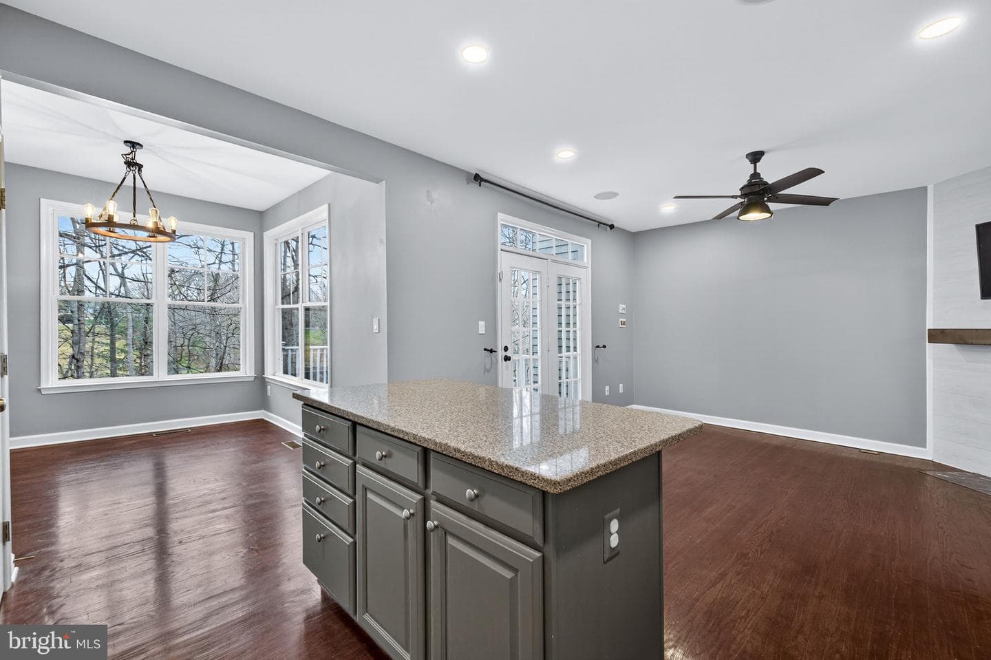 2526 Brenton Point Drive photo 40