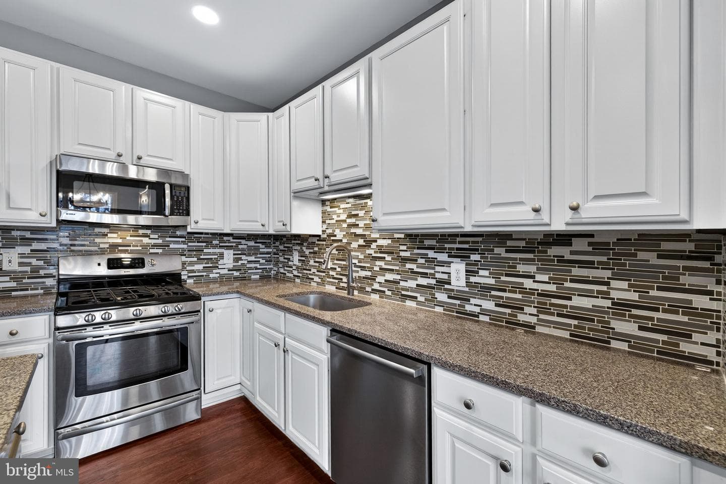 2526 Brenton Point Drive photo 44