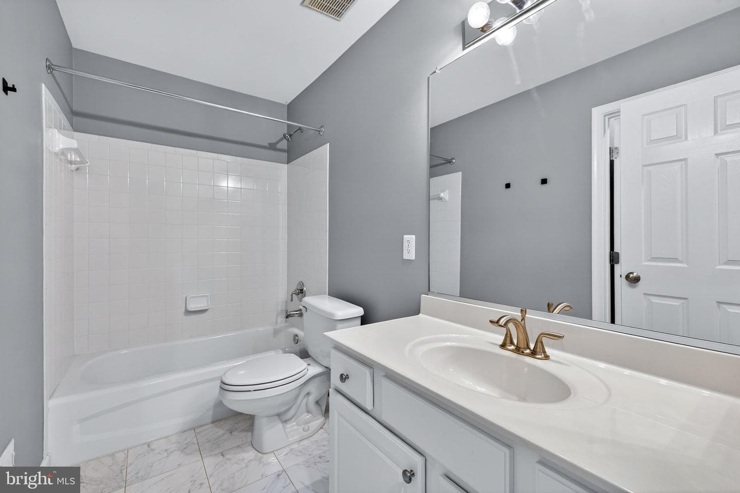 2526 Brenton Point Drive photo 97