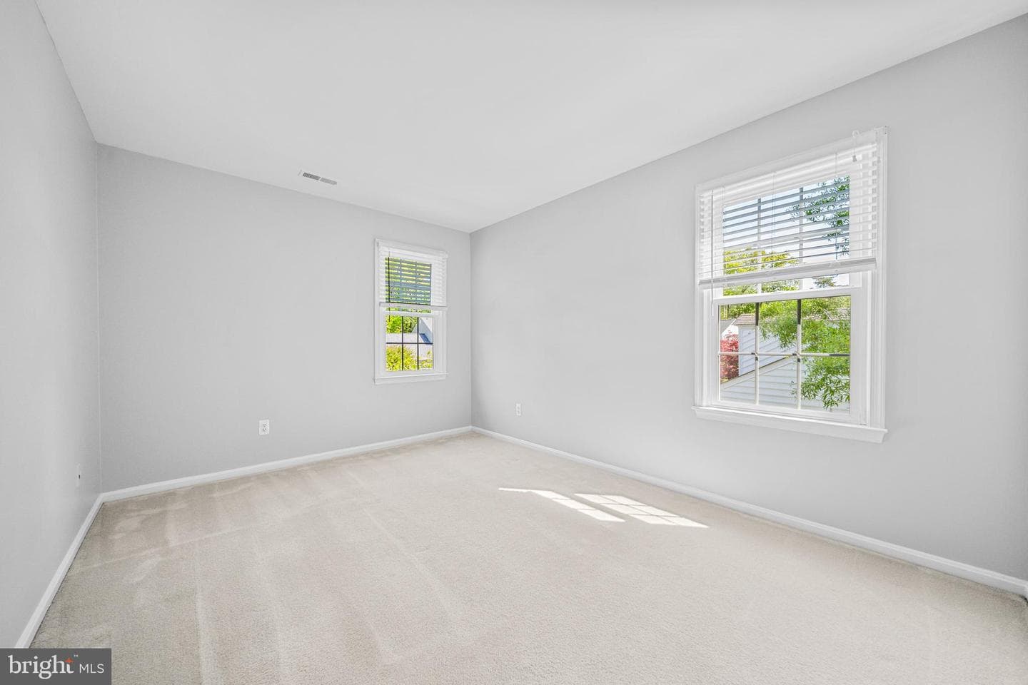 9723 Stipp Street photo 47