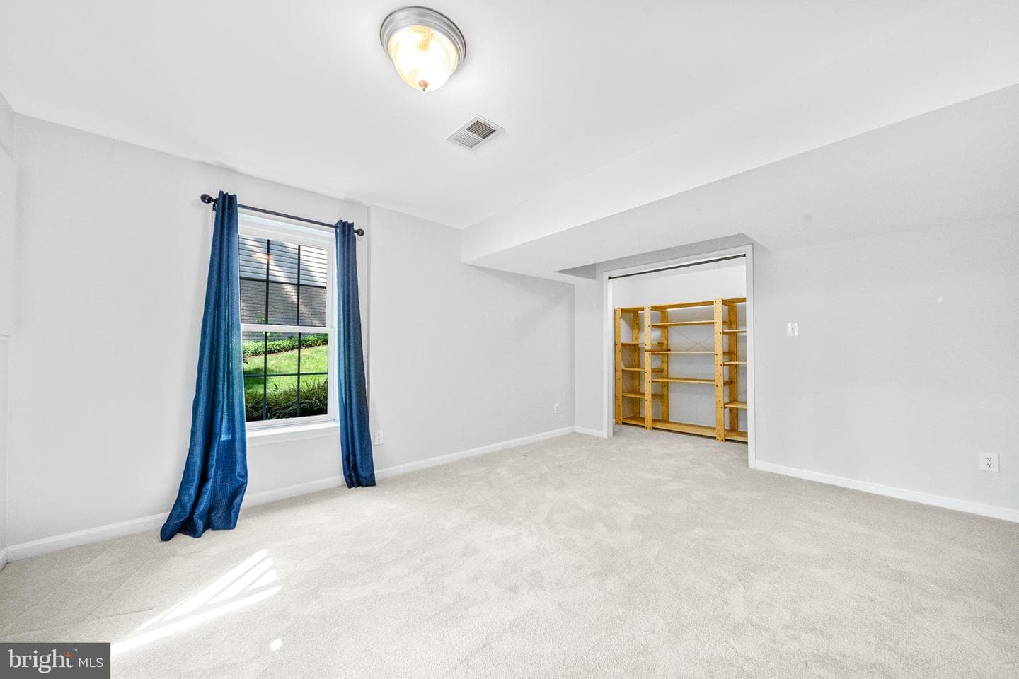 9723 Stipp Street photo 50