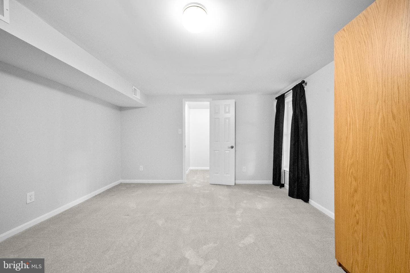 9723 Stipp Street photo 55