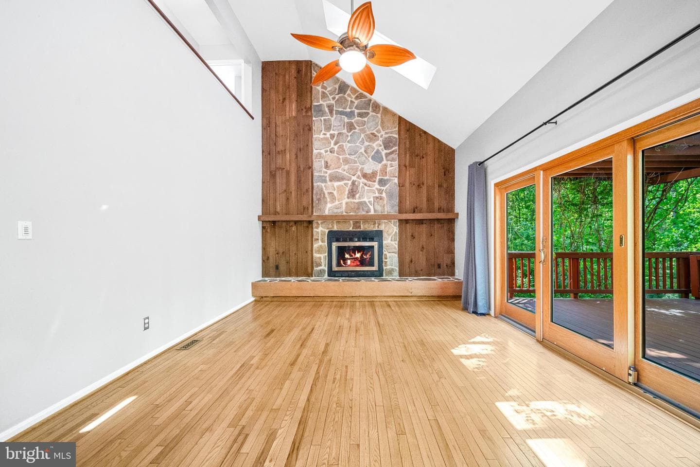 9723 Stipp Street photo 7