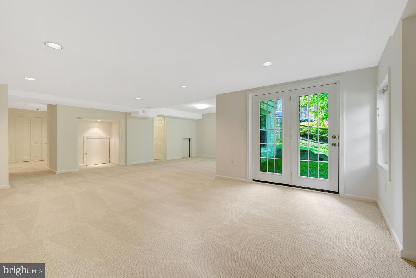 6508 Deidre Terrace photo 44