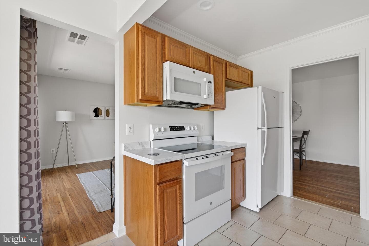 561 Florida Avenue #204 photo 15