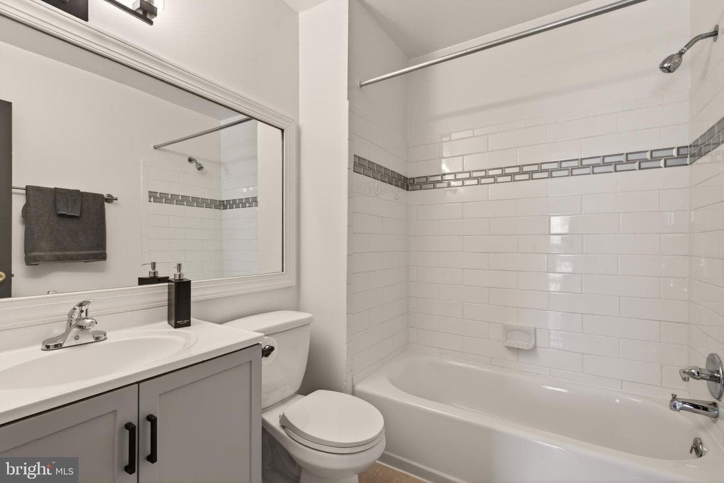 561 Florida Avenue #204 photo 22