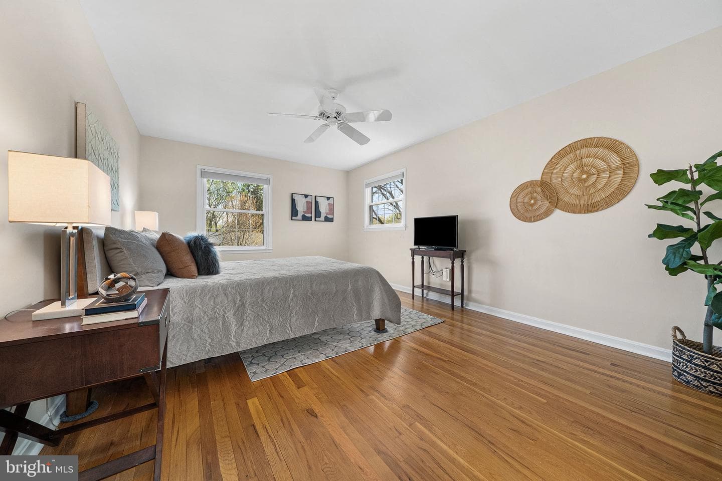 4224 Holborn Avenue photo 43