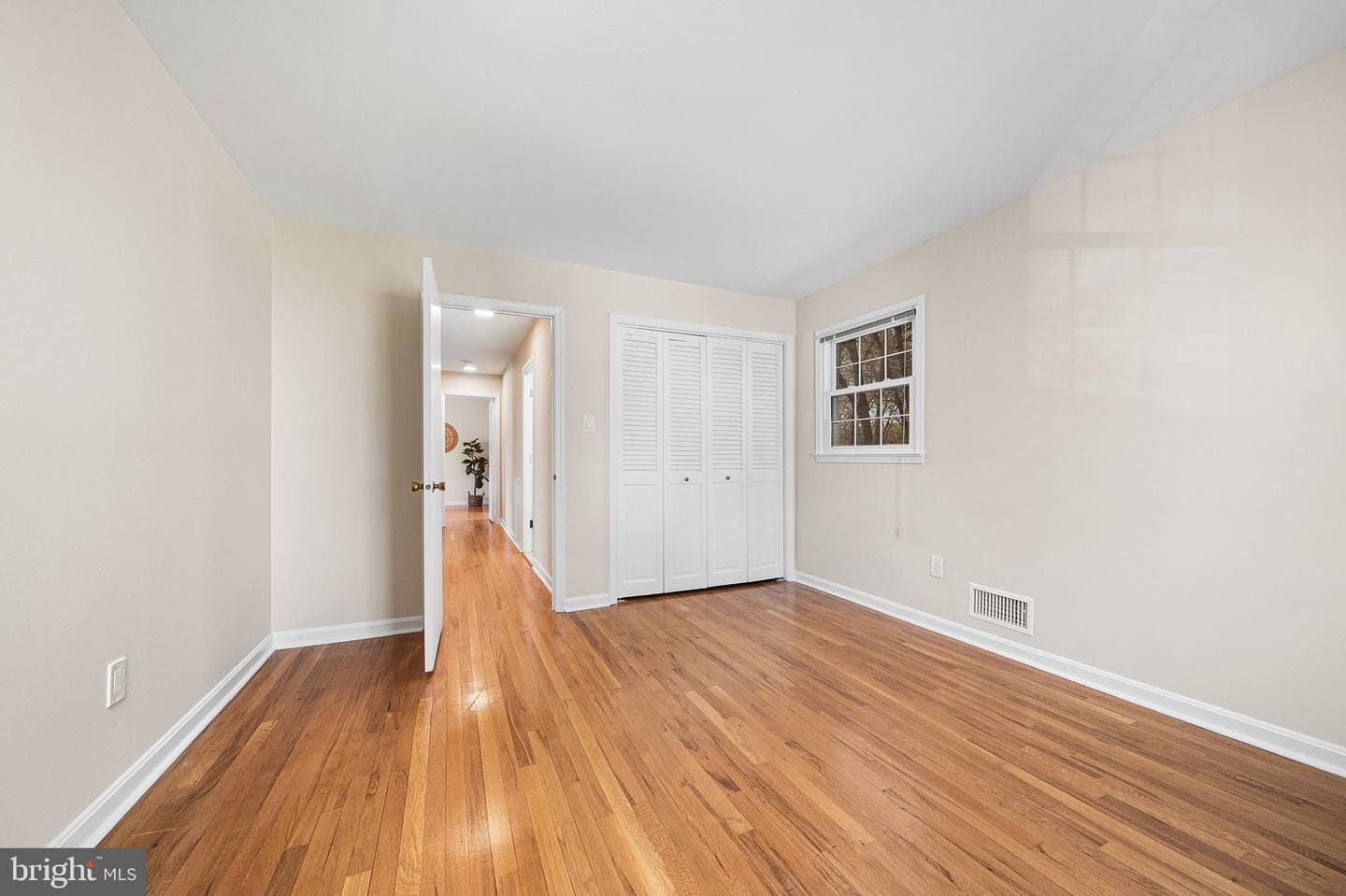 4224 Holborn Avenue photo 47