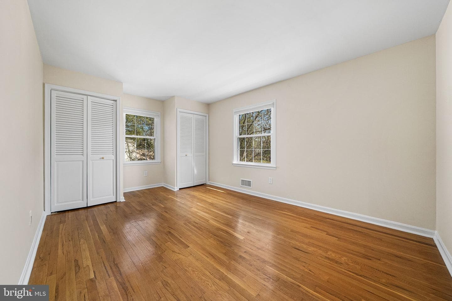 4224 Holborn Avenue photo 50