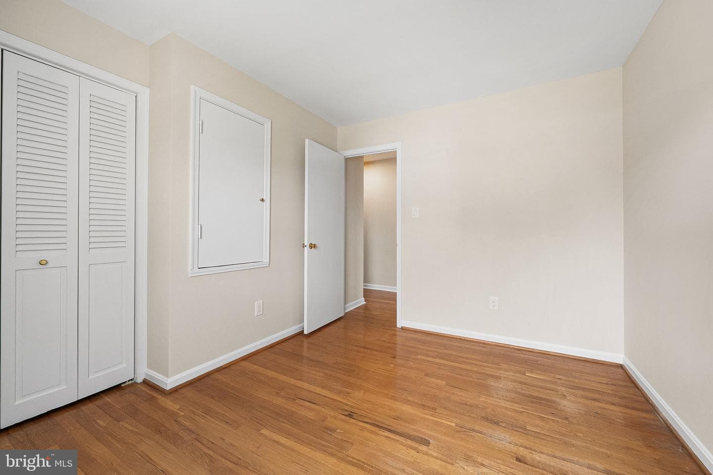 4224 Holborn Avenue photo 51