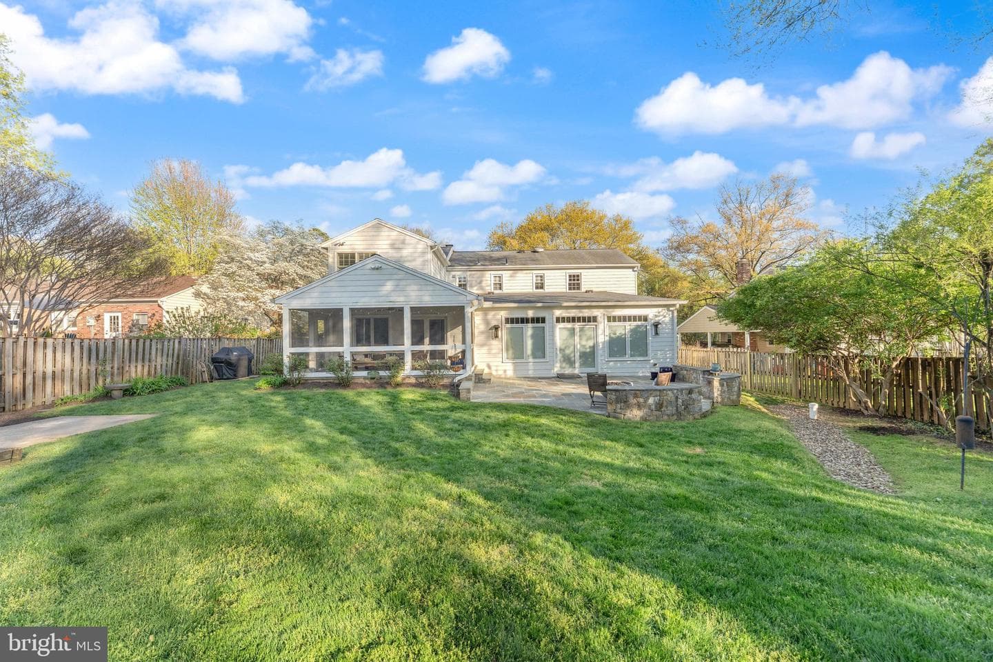 1854 Abbotsford Drive photo 7