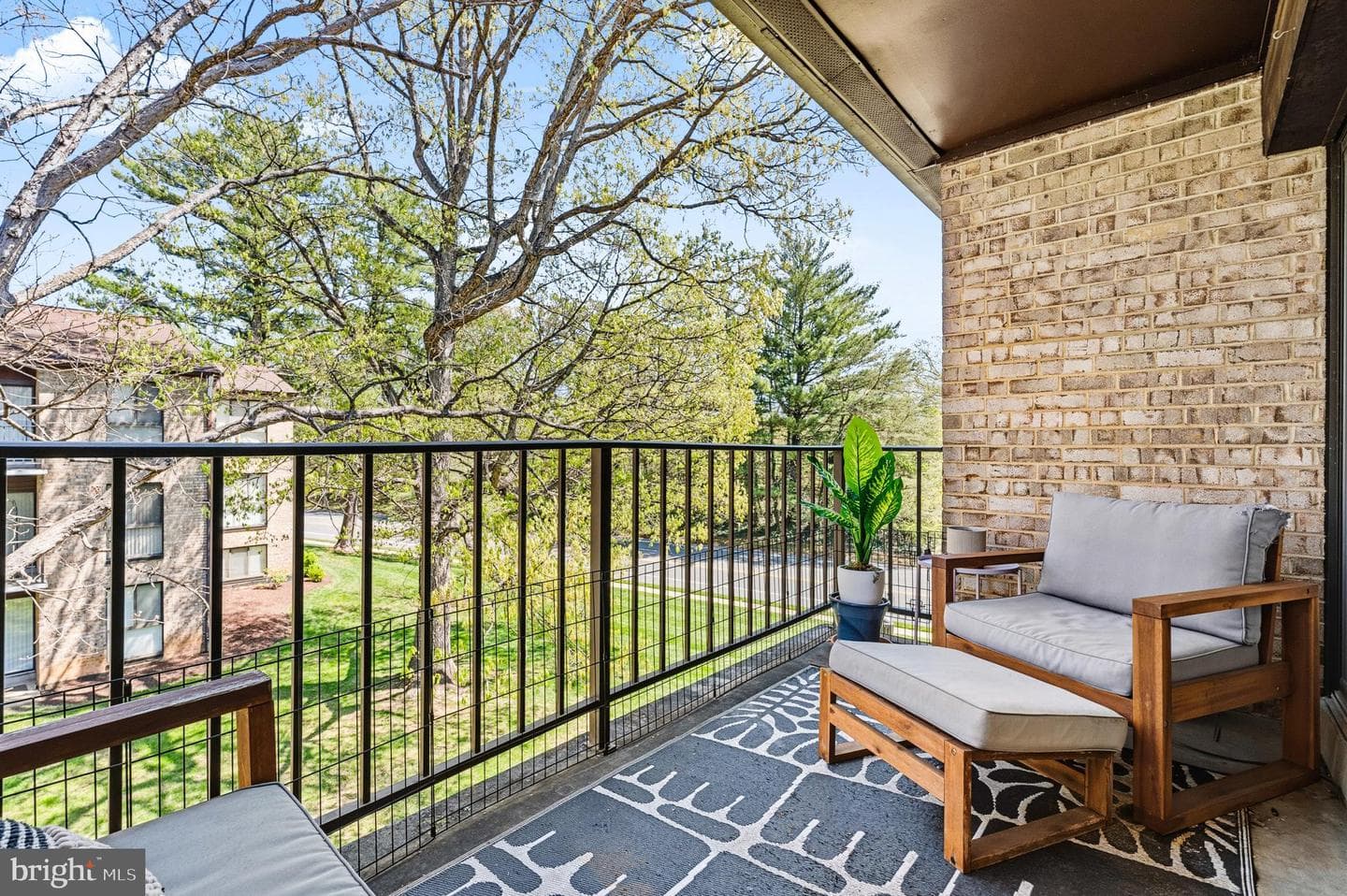 2032 Royal Fern Court #13/21a photo 10