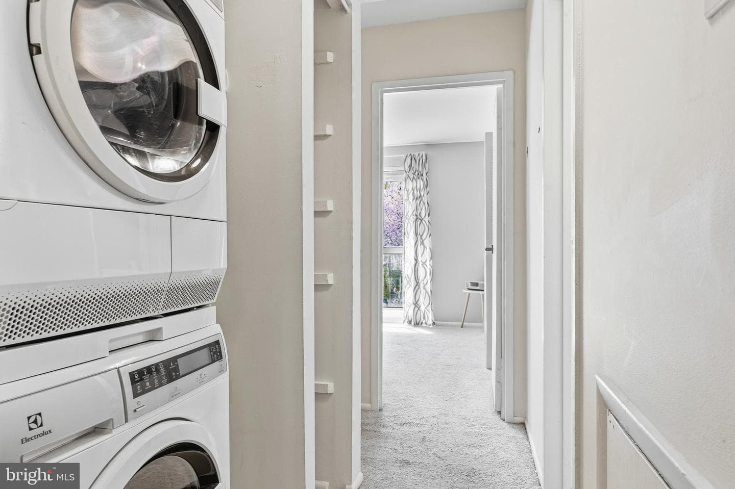 2032 Royal Fern Court #13/21a photo 17