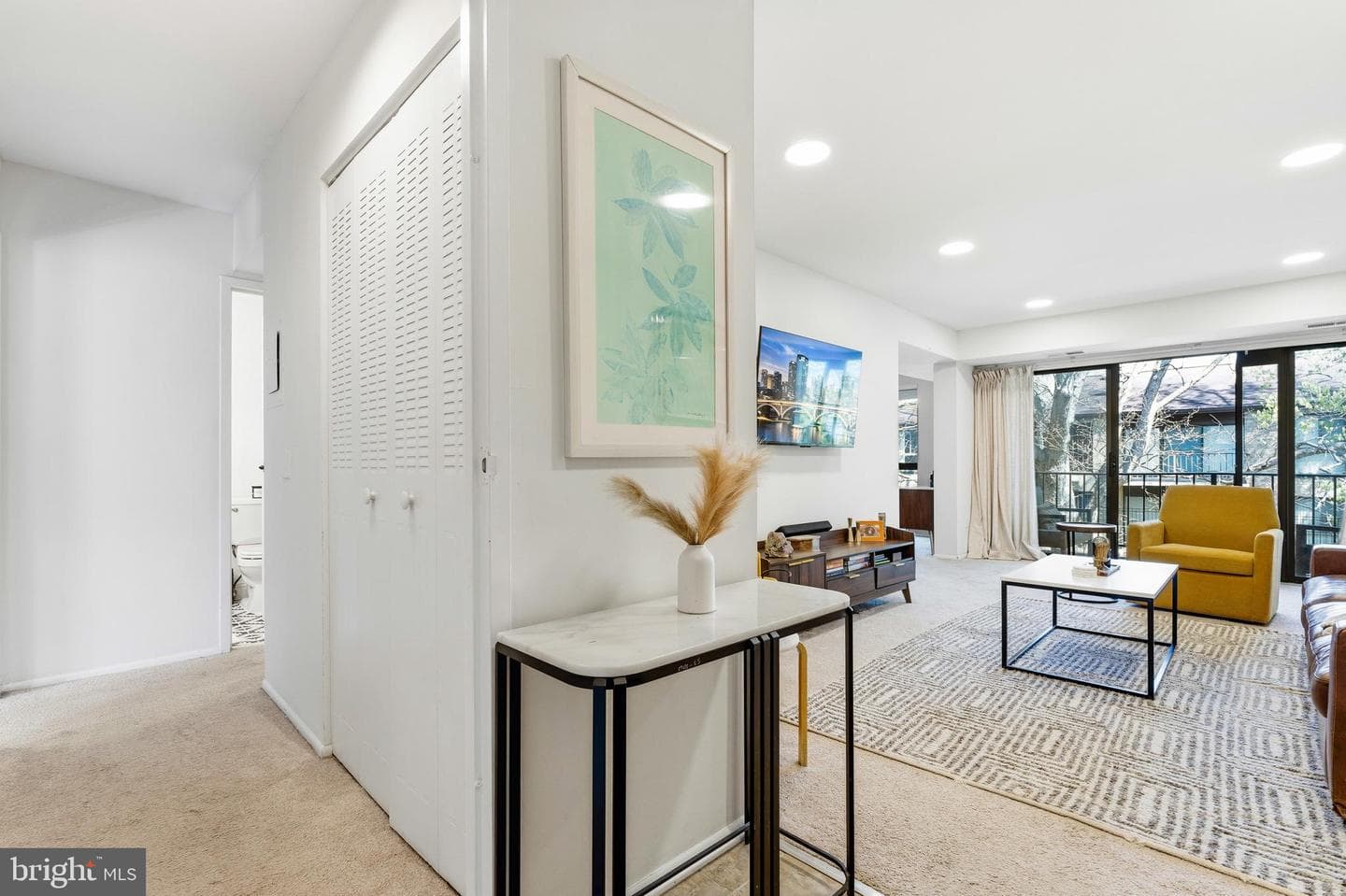 2032 Royal Fern Court #13/21a photo 4
