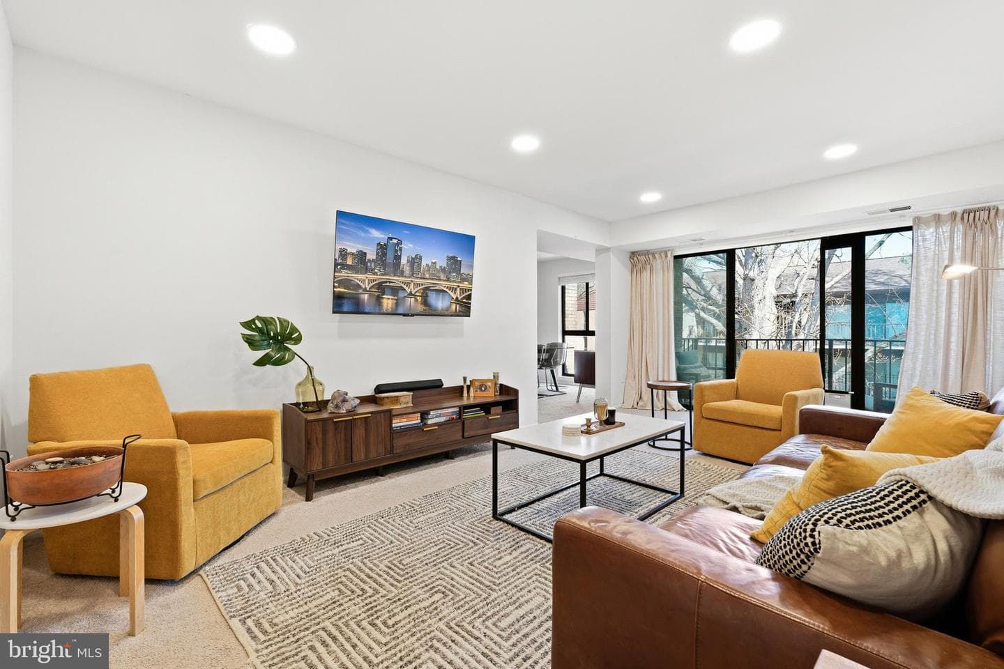 2032 Royal Fern Court #13/21a photo 6