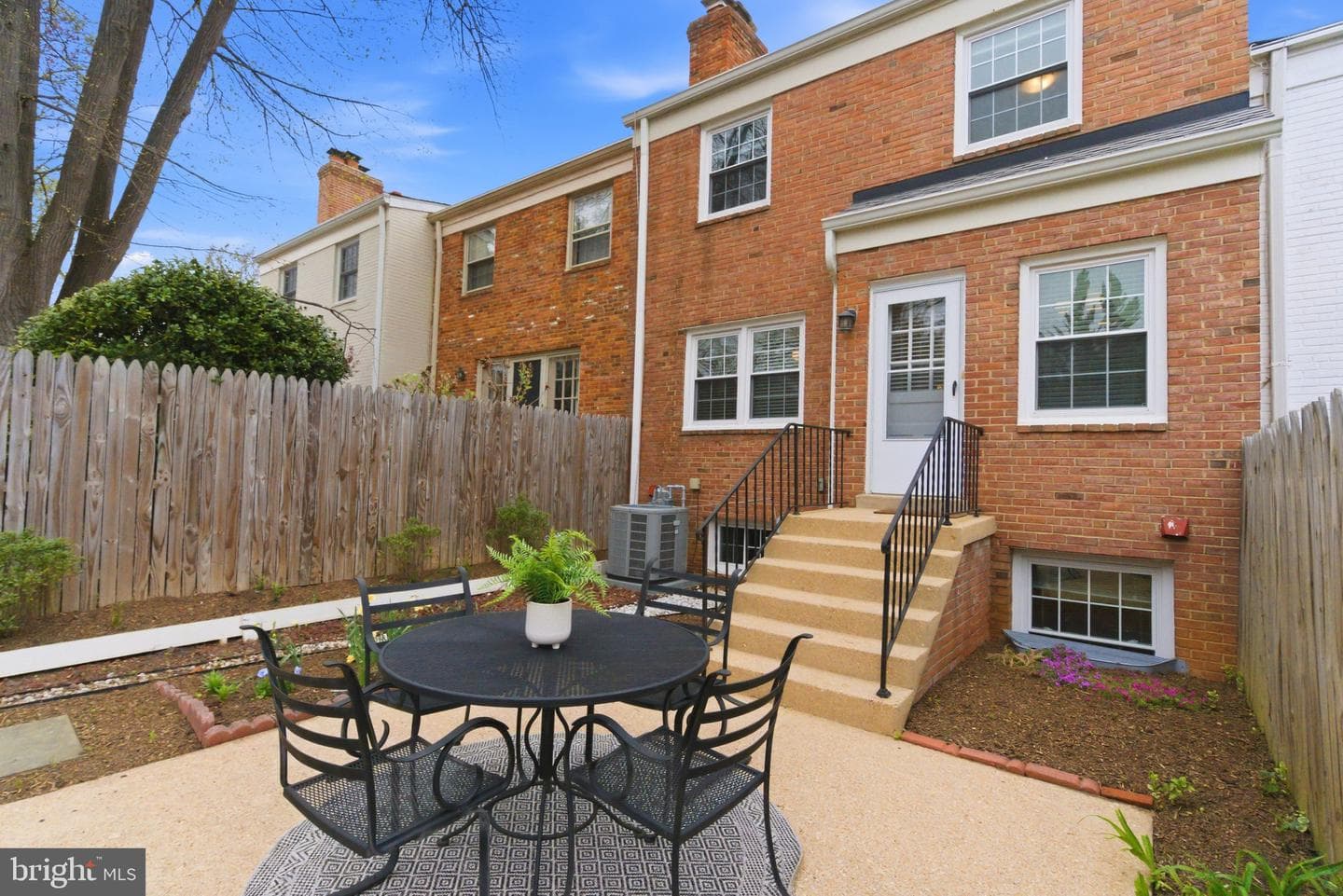 6805 Market Square Drive photo 41