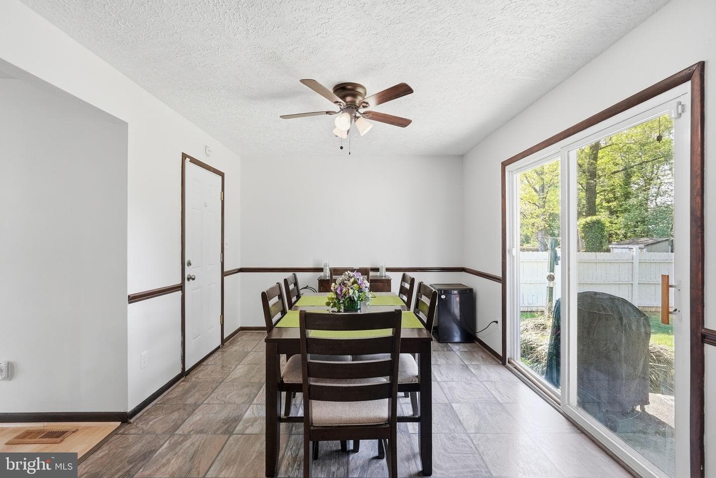 6614 Stagecoach Street photo 8