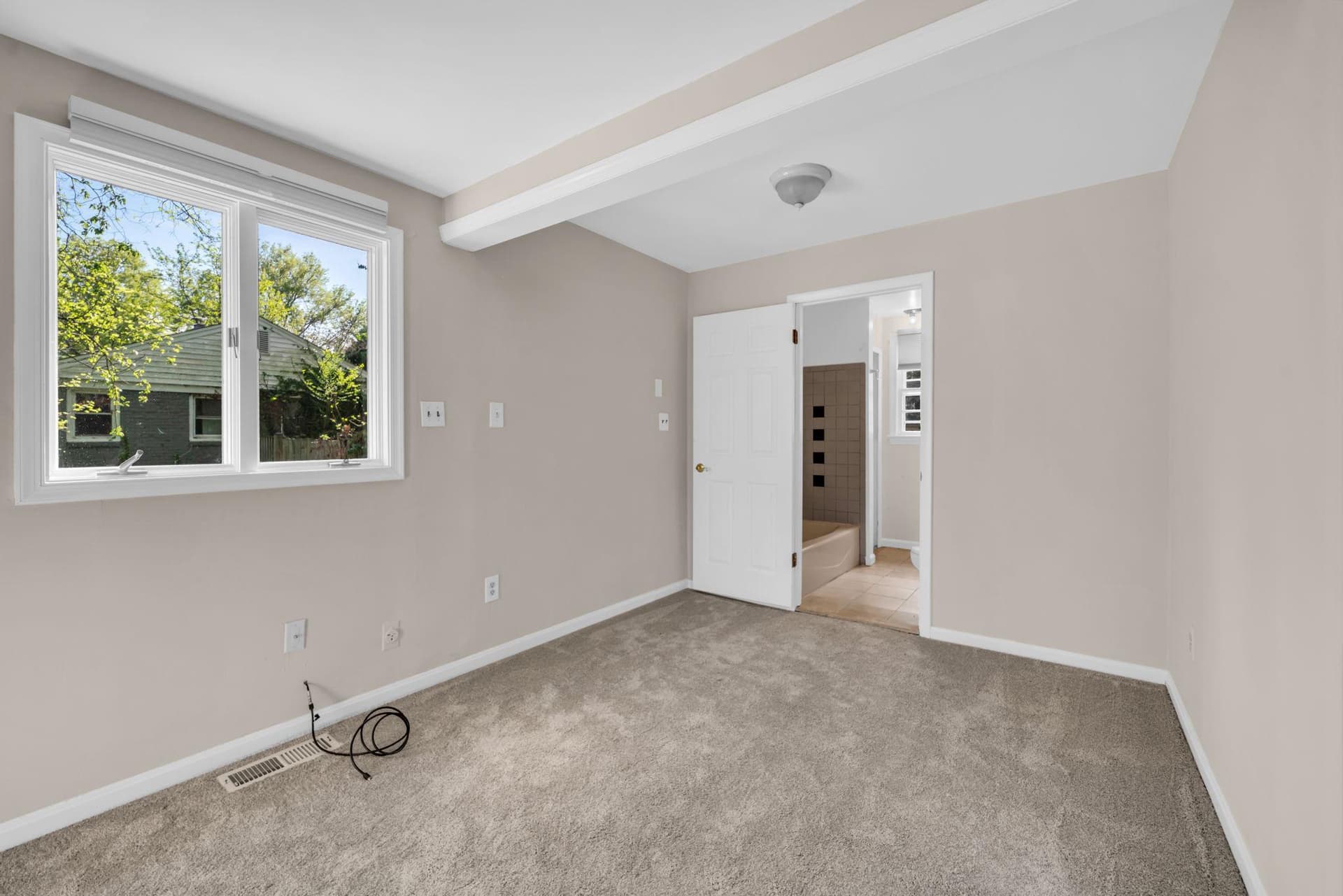 8106 Fort Hunt Road photo 18