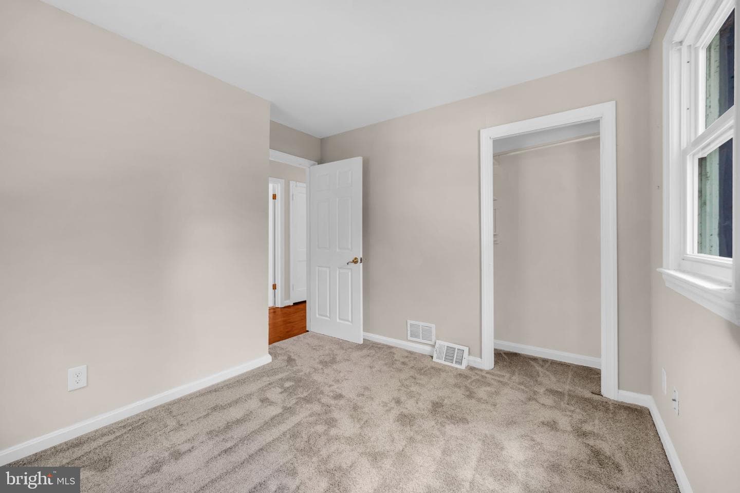 8106 Fort Hunt Road photo 33