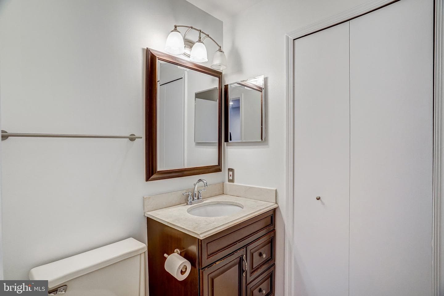 6925 Mary Caroline Circle #j photo 24