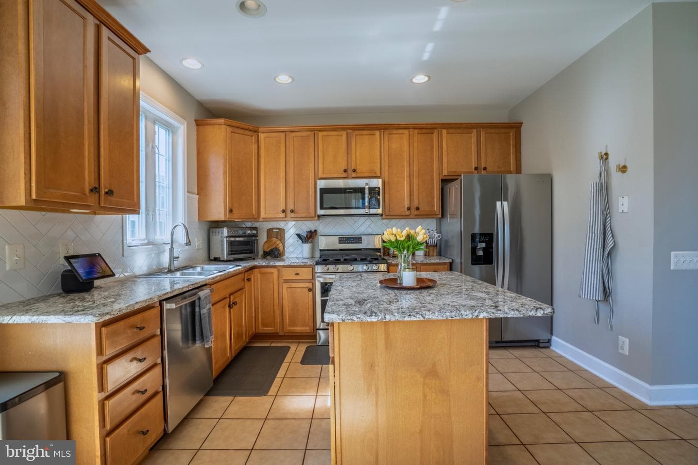 2520 Walnut Leaf Lane photo 13