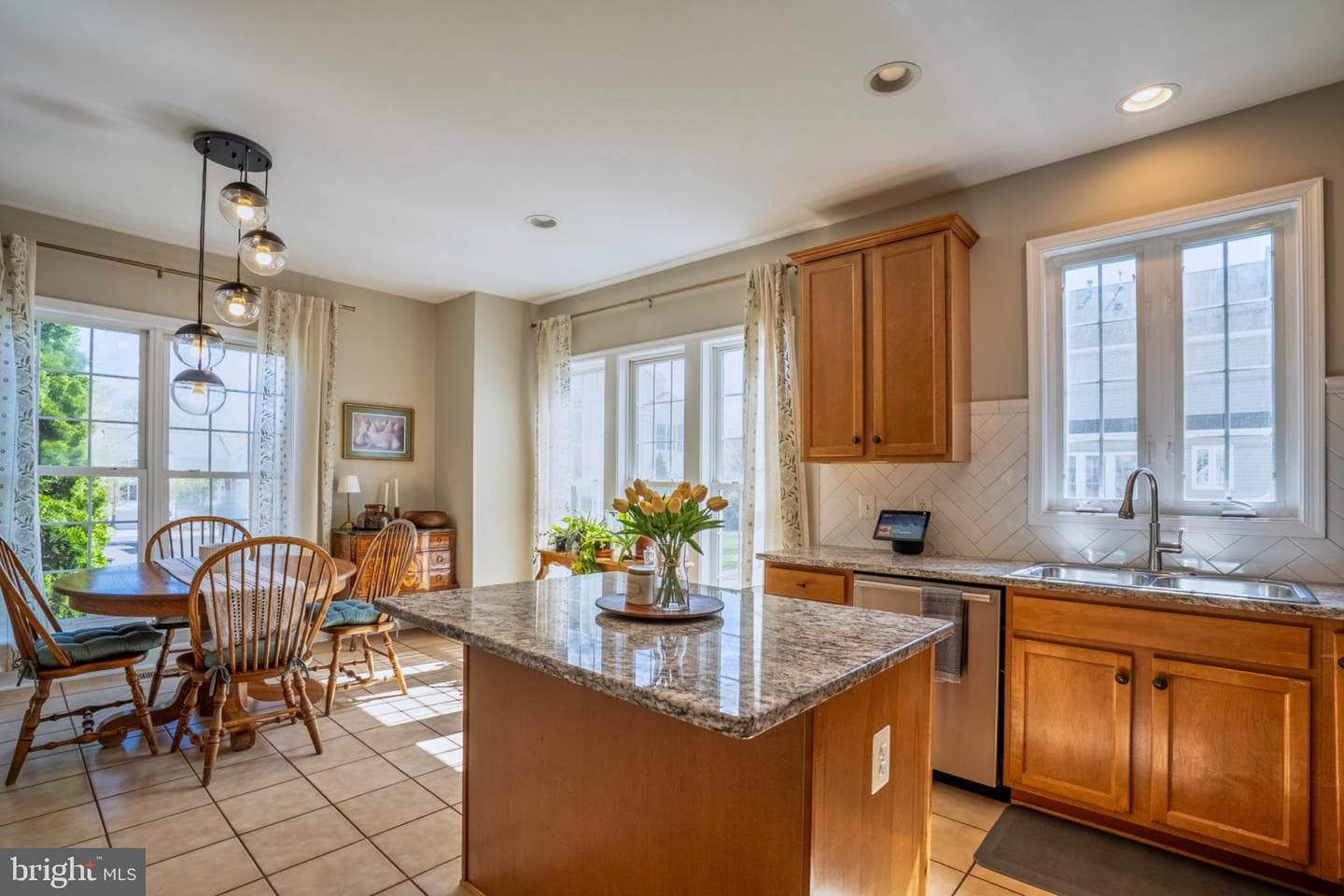 2520 Walnut Leaf Lane photo 15